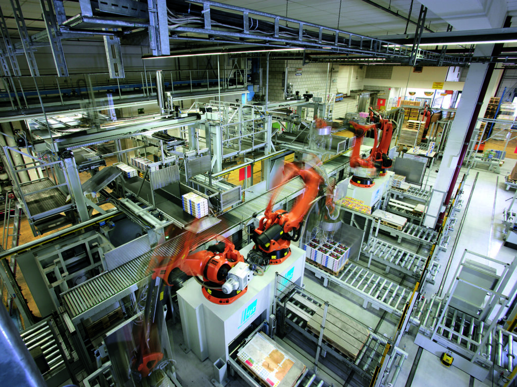Intelligent production logistics | fpt robotics